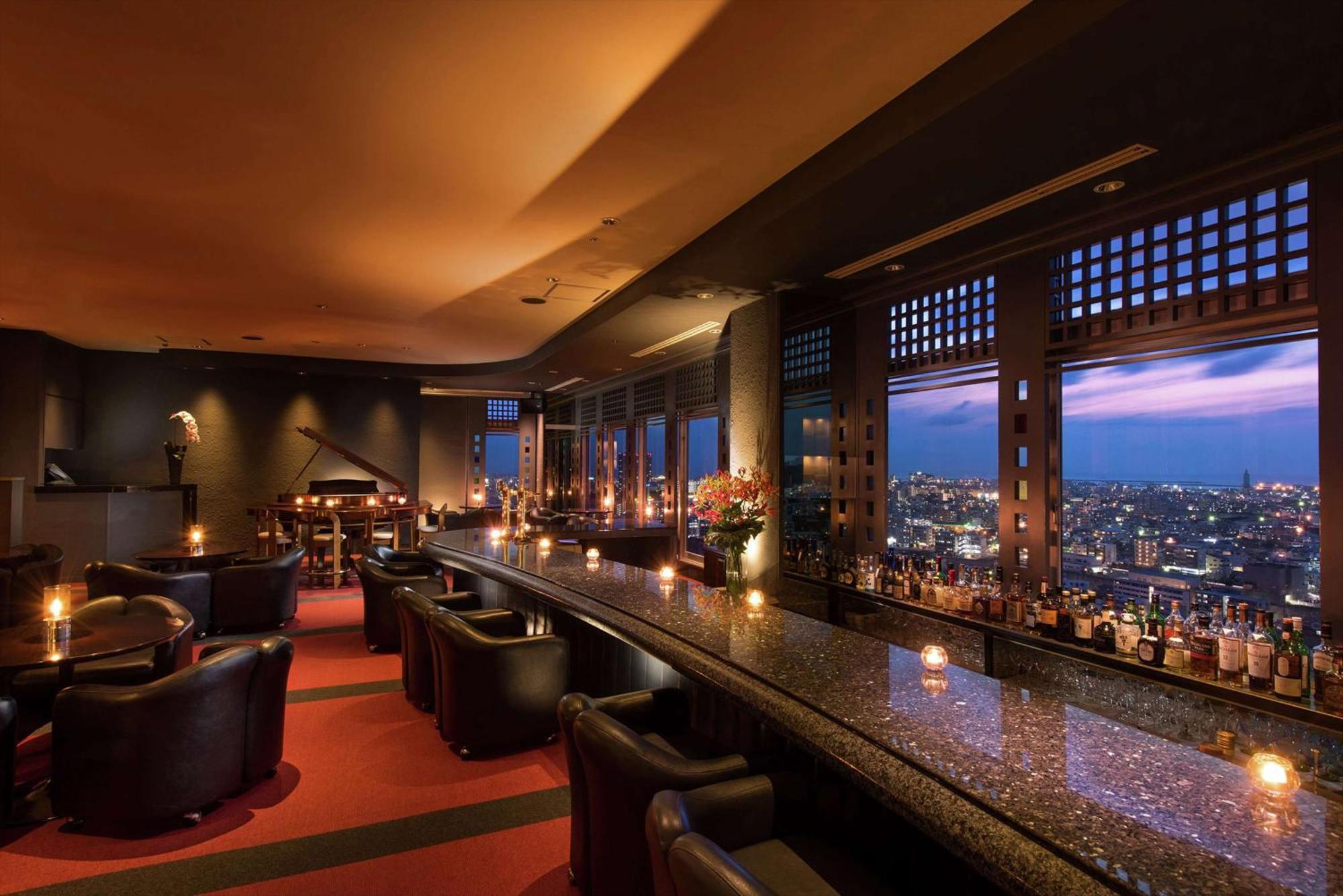 Doubletree By Hilton Naha Shuri Castle Bagian luar foto